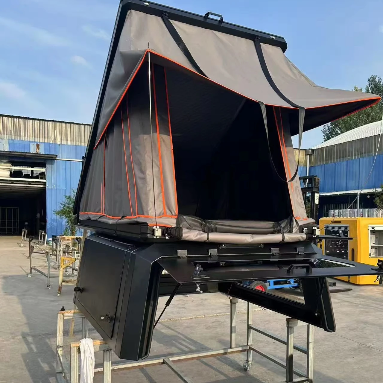 

The Last Day Ute Canopy Truck Camper Equipped with Aluminum Sink Hot Salecustom