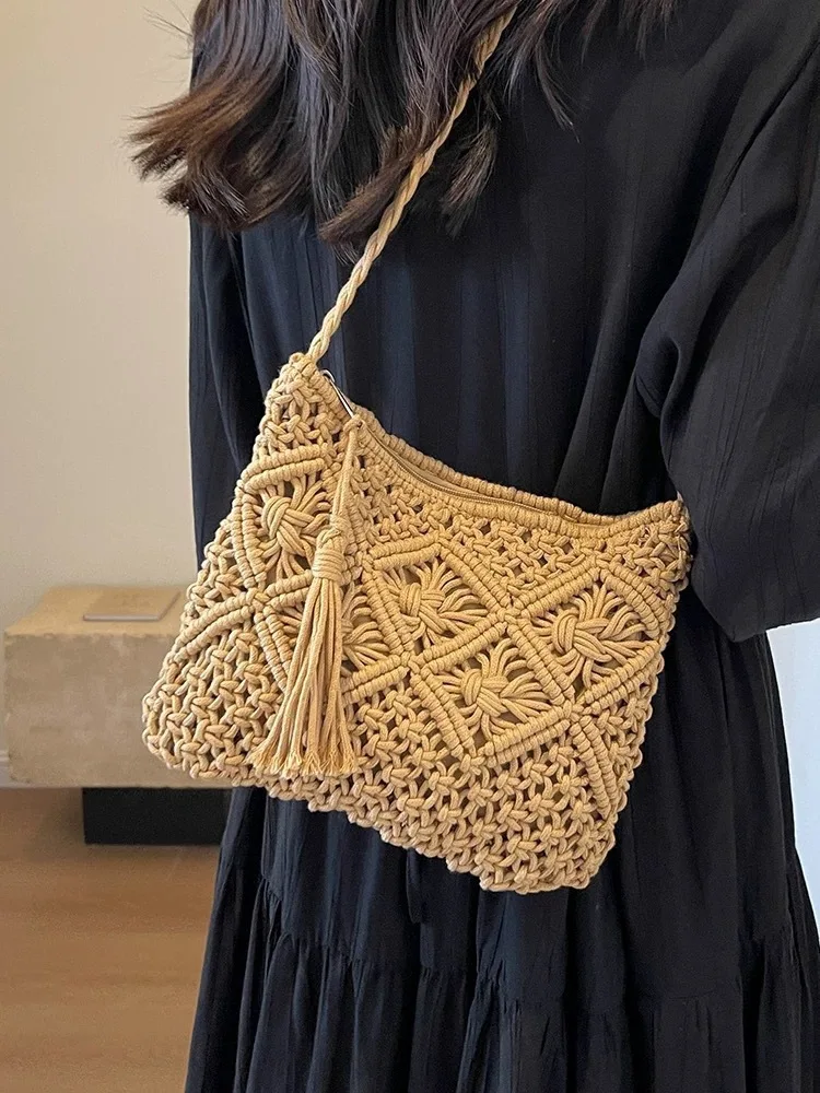 Retro Fransen-Kunststrohtasche, einfache Sommer-Strandtasche, gewebte Schultertasche, lässiges Accessoire für Damen – Detail 11