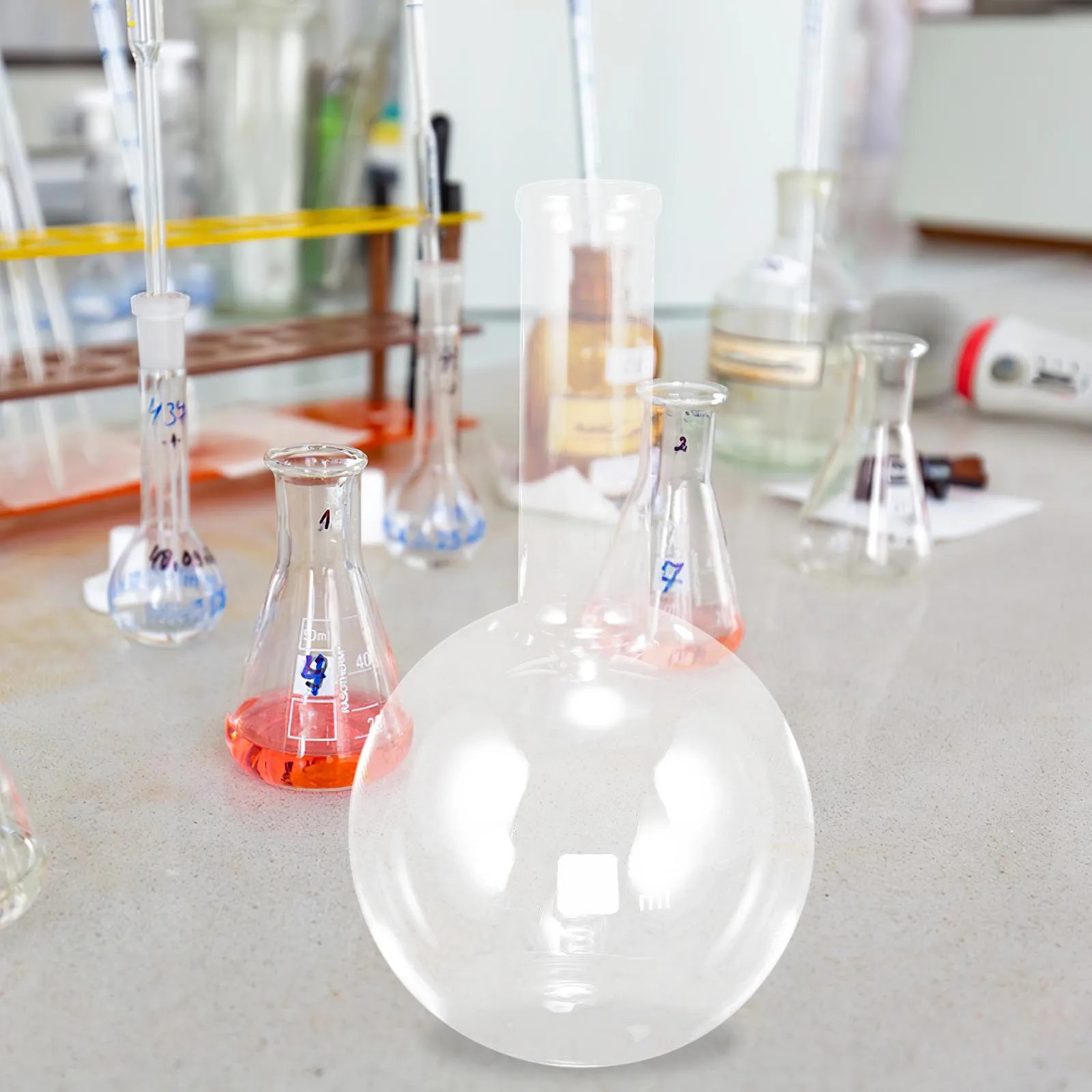 

Neck Glass Flask 500ml Clear Laboratory Flask Flat Bottom Stable for Scientific Experiment Chemical Glass Flasks