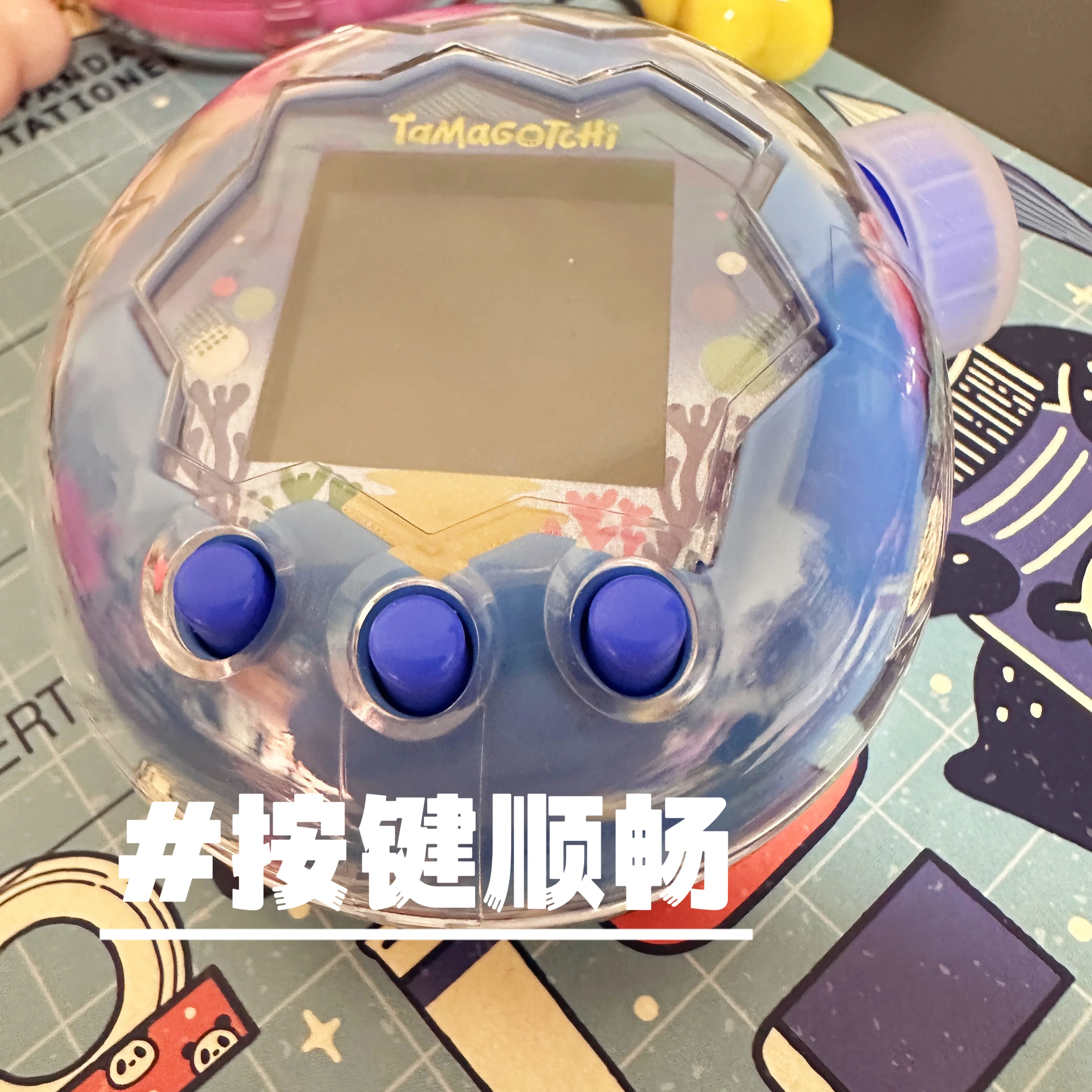 Casing Tamagotchi Paradise Transparan Akrilik Pelindung Mainan dengan Tutup Berputar Acak Tersedia