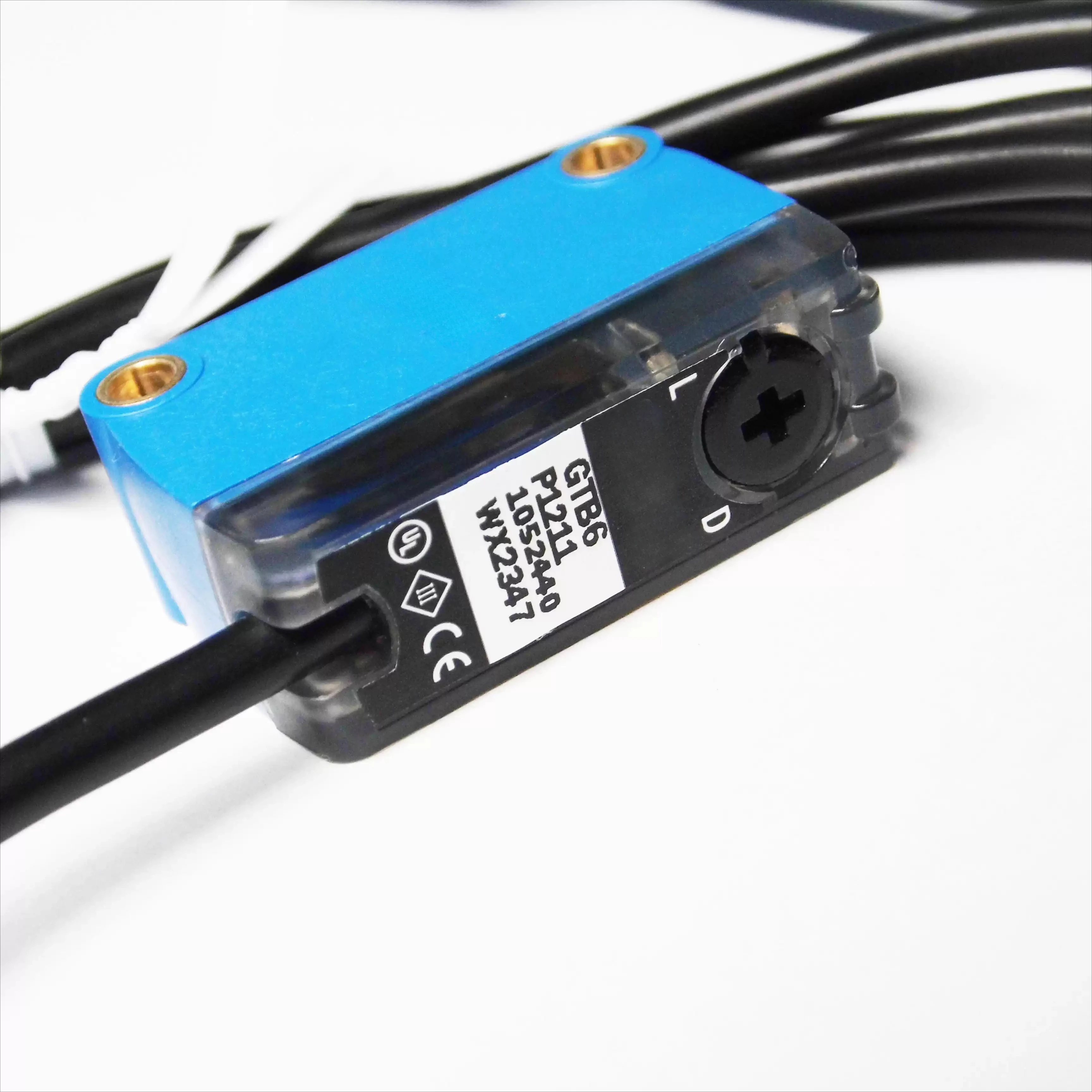 For sick photoelectric switch gtb6-p1212 background suppression gtb6-p1211+ bracket pnp
