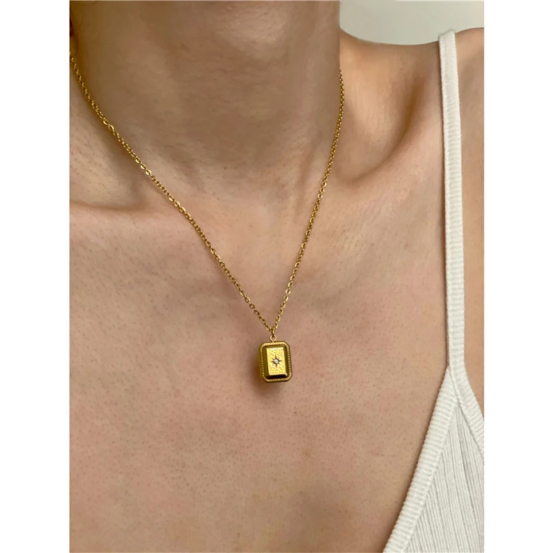 Peri'sBox Vintage Geometric CZ Stones Charm Necklaces For Women Titanium Steel Zircon Polaris Square Pendant Necklace