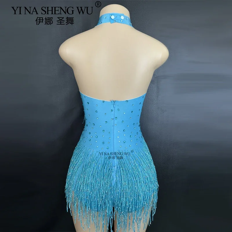 Abito da ballo latino da donna Costume da spettacolo teatrale Nappa con diamanti lucidi Gonna senza maniche con collo appeso Tuta sexy con frange jazz
