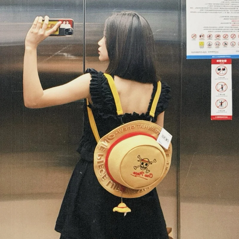 2024 الأصلي قطعة واحدة أنيمي الشكل لطيف أفخم لوفي طبعة Sauron Ace أفخم ظهره القش قبعة مظلة هدية عيد ميلاد