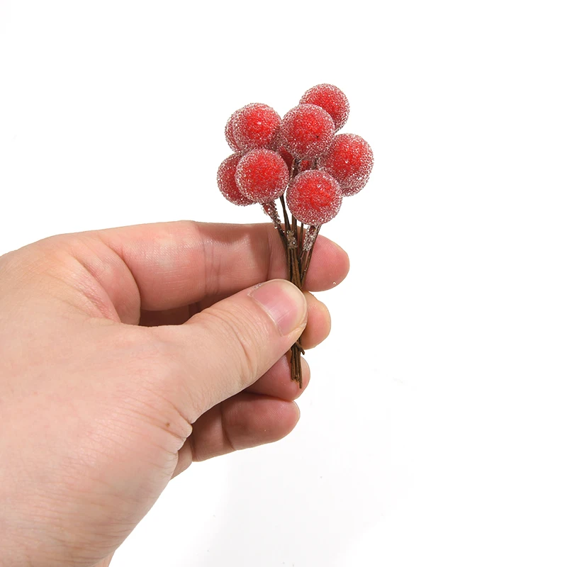 50 قطعة/الحزمة التوت الأحمر الاصطناعي الصغير DIY بها بنفسك إكليل عيد الميلاد بطاقات المعايدة هدية صندوق الديكور اليدوية عيد الميلاد الديكور