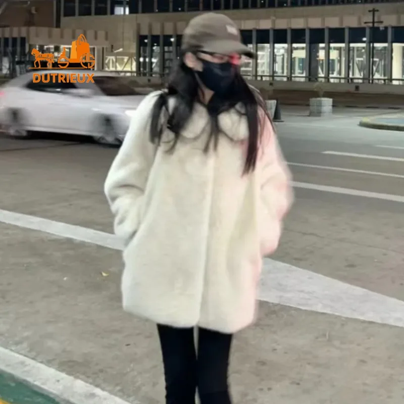 Winter Lapel Real Mink Fur Women's Coat, 100% Mink Fur, Warm Genuine Mink Fur Women's Fur Jacket for Party, Skating and Travel