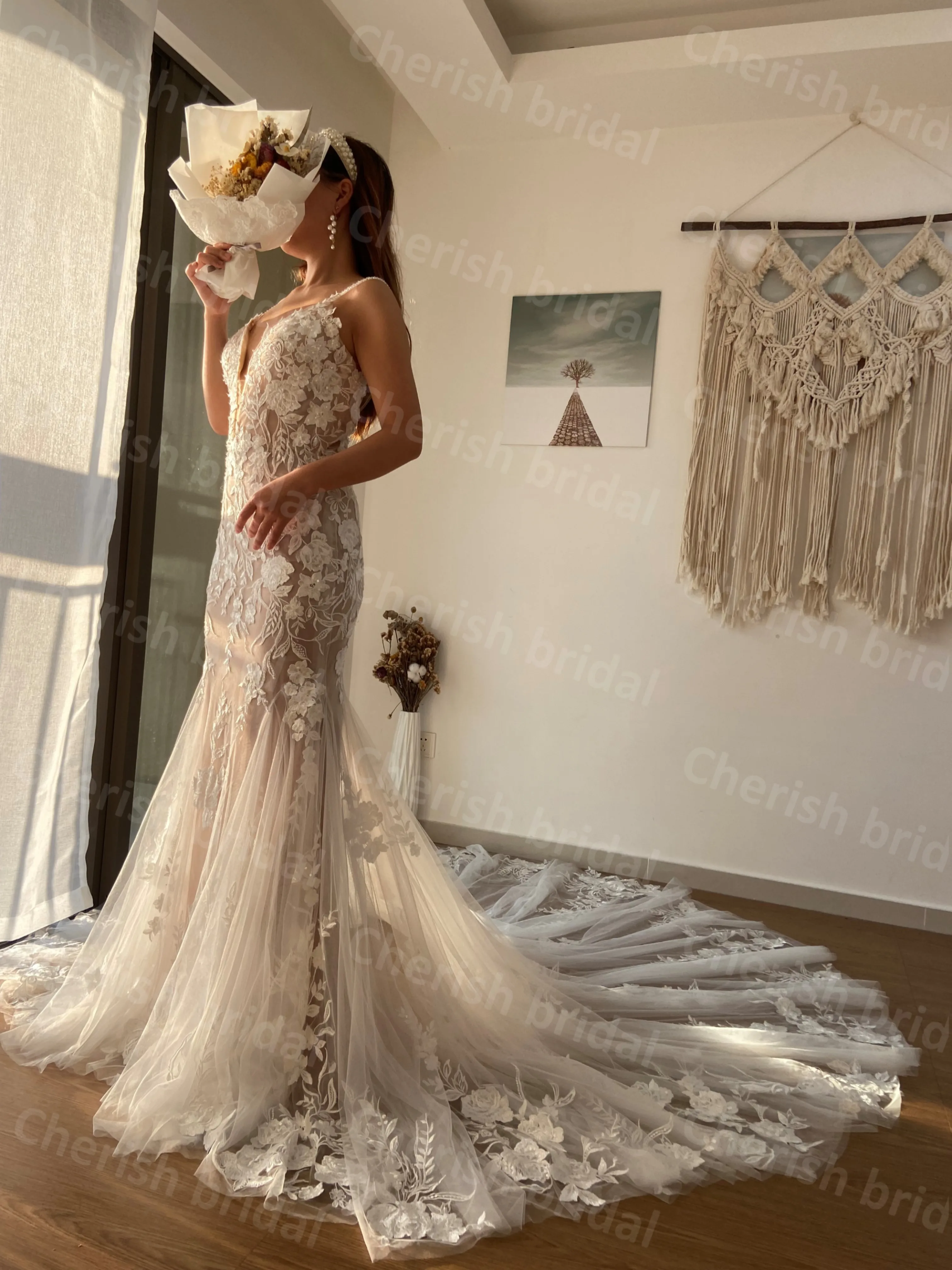 CB301M Wedding Dresses Lace Apllique and Beading Mermaid Wedding Dress Spaghetti Straps Nude Color Bride Weddingdress Women