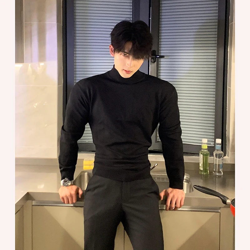 Camiseta de manga larga de terciopelo alemán negro para hombre, cuello medio alto, ropa interior de otoño-invierno, marca americana de moda, base de alta gama.