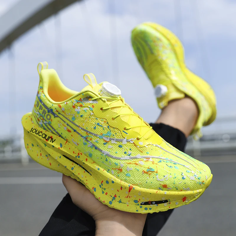 Hommes chaussures de course loisirs baskets respirant marche confortable Noctilucent décontracté Jogging lame mode à lacets marque en plein air