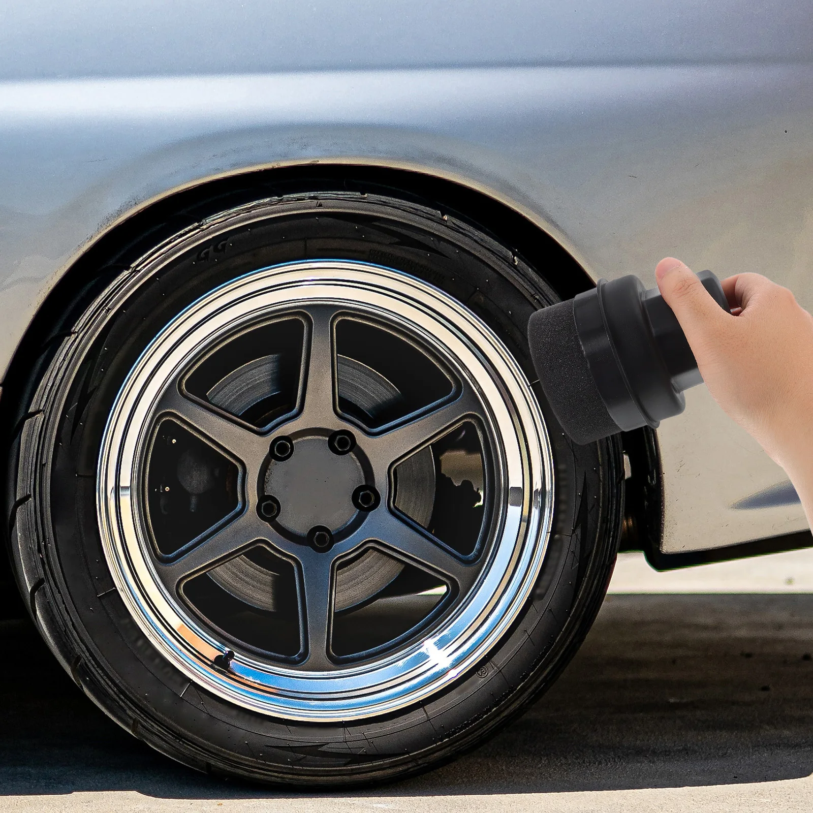 

High-Density Tire Shine Brush Applicator Sponge Ergonomic Handheld Design Protective Cap Effective Tire Shine Waxing Polishing