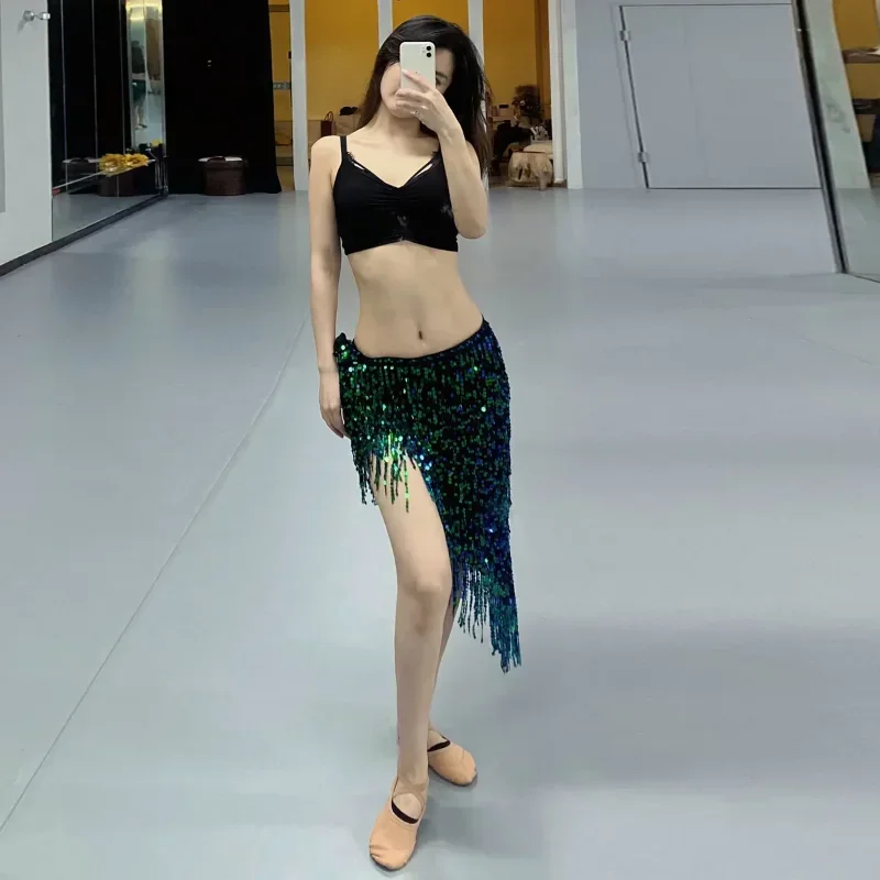 Women's sequined tassel skirt, hip-hop scarf used for festival stage performances, sparkling strapping set for costumes