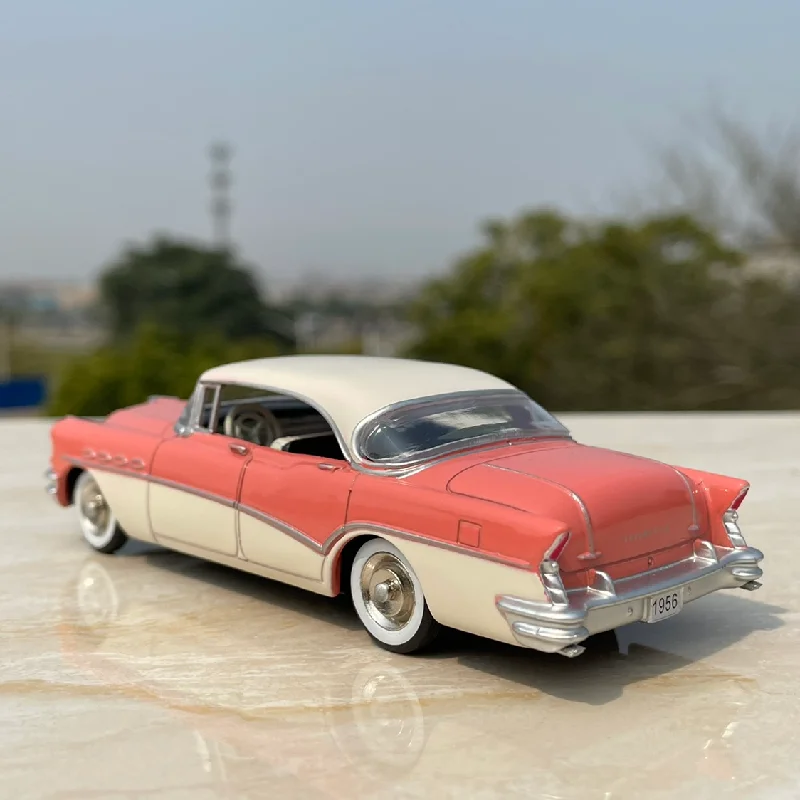 1:43 Scale Model Diecast Alloy 1956 Classic Retro Car Metal Toys Vintage Vehicle Gifts Fans Collection Display Decoration Adults