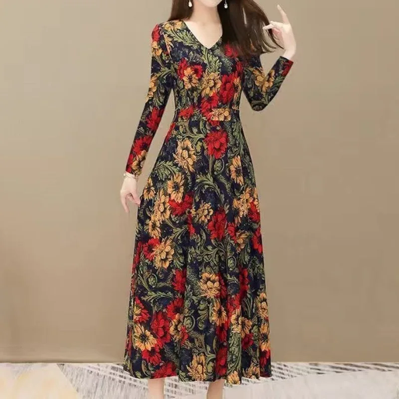 

Autumn Winter V-Neck Women's Pullover Solid Floral Plant&Flowers Printed Long Sleeve Vacation Fashion Casual Elegant Dress