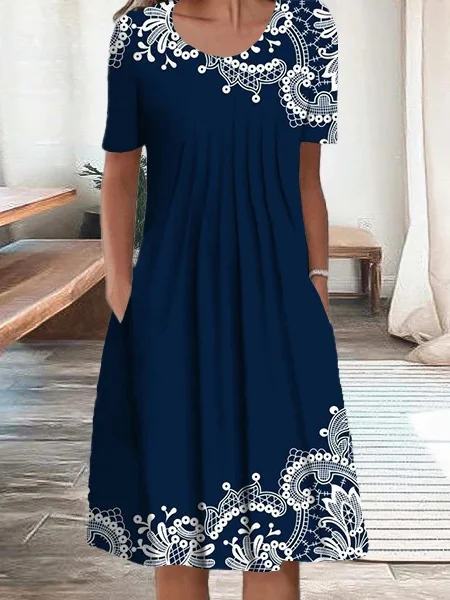 

Plus Size Women's Dark Blue Scoop Neck Short Sleeve Floral Printed Midi Dress