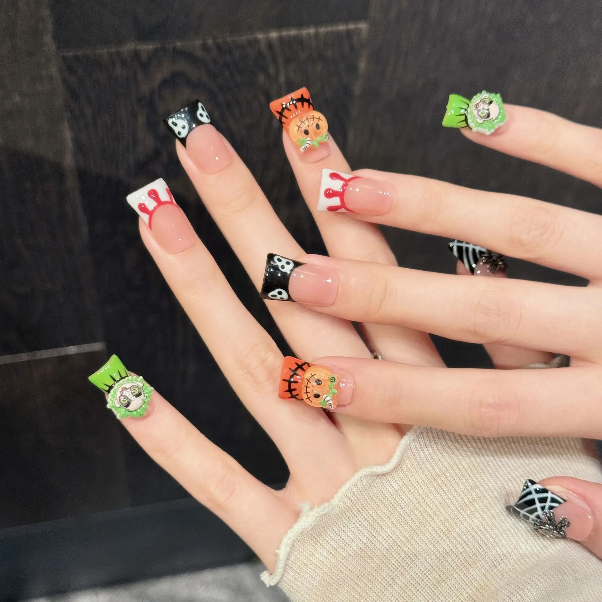 10PCS Duck Handmade Press On Nails,Halloween Style,Suitable For Festivals Parties And Daily Wear.