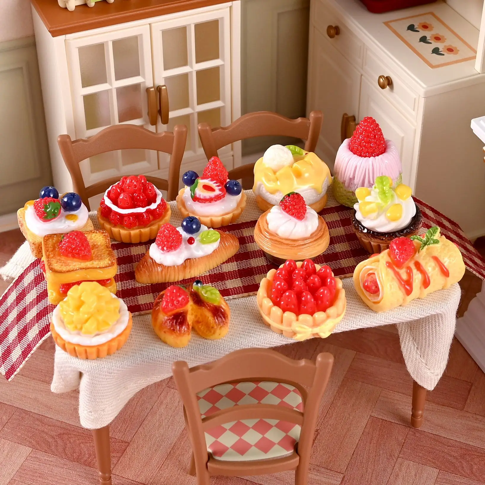 13 Pcs Supply Mini Resin Ornament Food-themed Cakes Dollhouses Kitchen Ornaments And DIY Resin Accessorie 3D Cute Kawaii Dessert