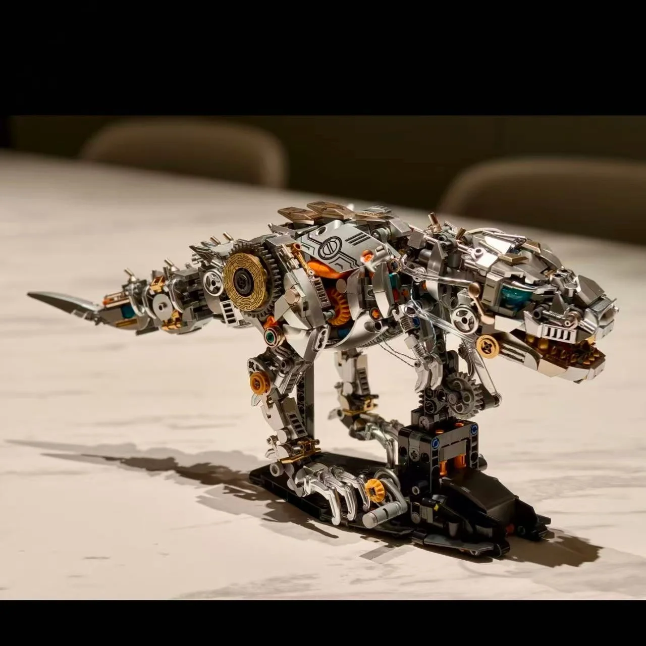 

Технологическая серия: Конструктор «Механический Тираннозавр Рекс» из серии «Юрский период», модель животного с подставкой, высококачественный АБС-пластик, легко собирается, идеальный подарок для семьи и друзей, на Хэллоуин, Рождество, День святого Валент