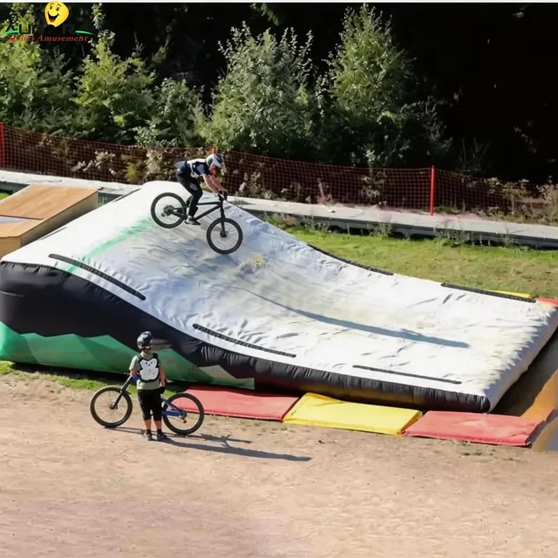 Best Selling and Durable Strong Inflatable airbag for BMX Stunts Jumps and Tricks