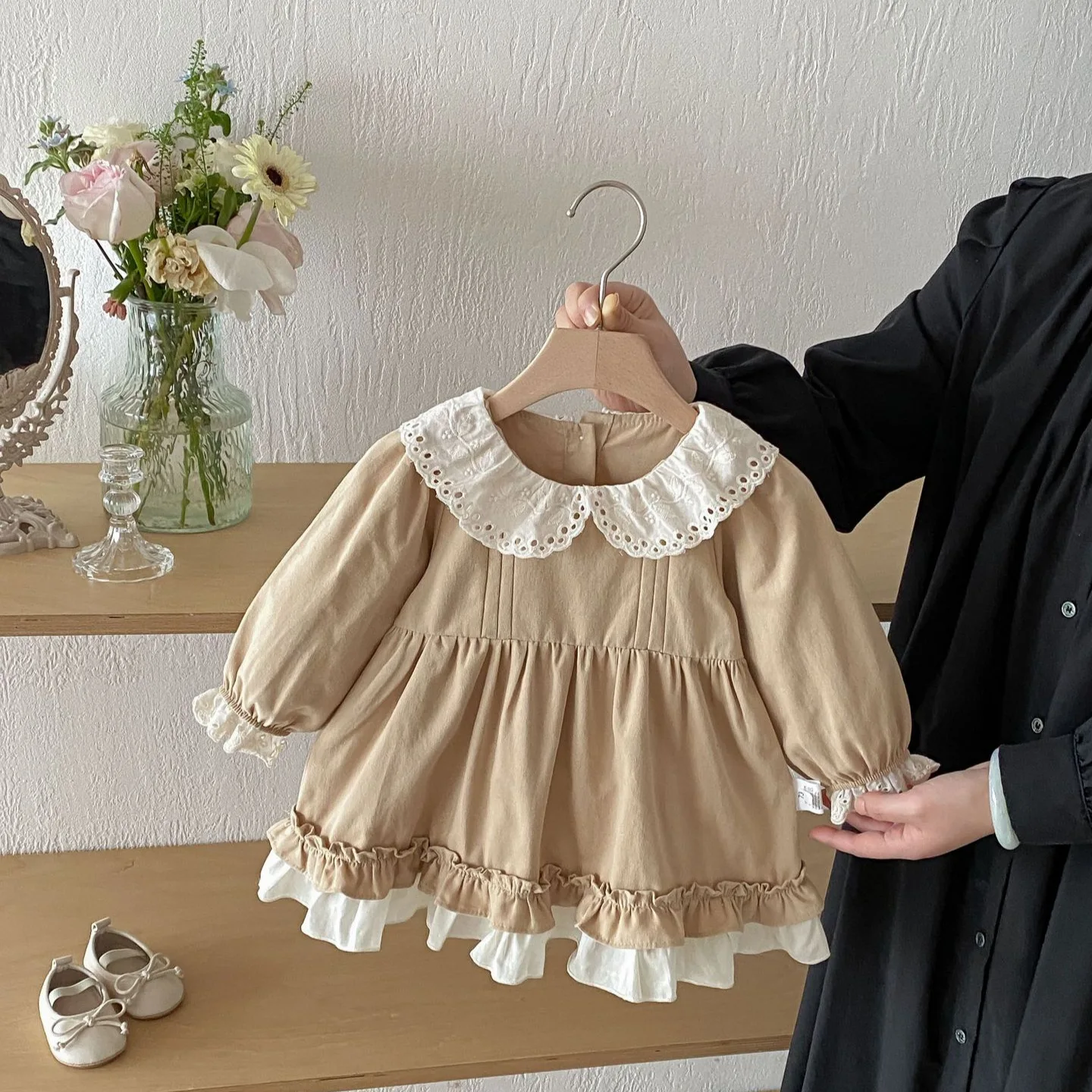 Girls' Spring Dress Korean Version Baby Girl Long Sleeve Western Lace Collar Princess Dress Children's Spring Small Dress