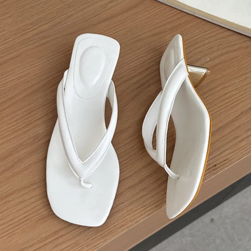 

Дизайнерские женские шлепанцы Eilyken с закрытым носком, летние элегантные туфли на низком квадратном каблуке, вьетнамки, Zapatos De Mujer