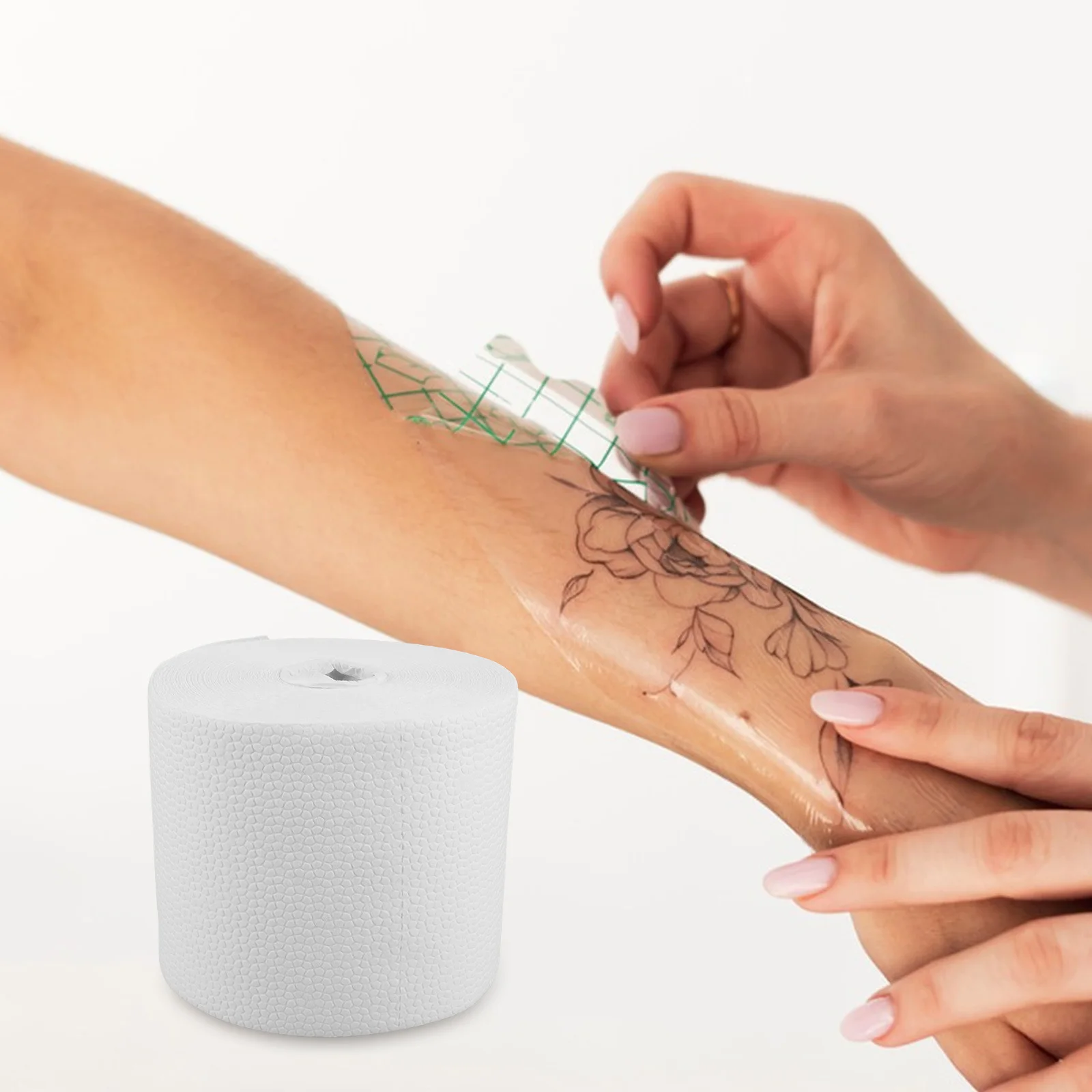 Lingettes de tatouage jetables blanches, serviettes faciales douces pour le nettoyage, le démaquillage et la commodité en voyage