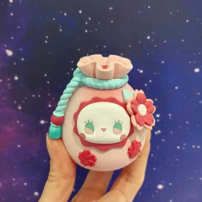 حقيقي إيما سيكريت فورست مساء أزهار الكرز صندوق أعمى العصرية لعبة دمية اليدوية لطيف الإناث هدية عيد ميلاد حلية