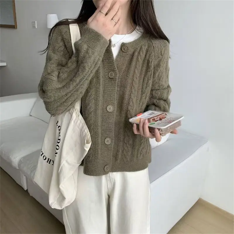 

Vintage Solid Color Basic Sweaters Female Clothing Japan Style Loose Autumn Winter O-Neck Casual Long Sleeve Knitted Cardigan