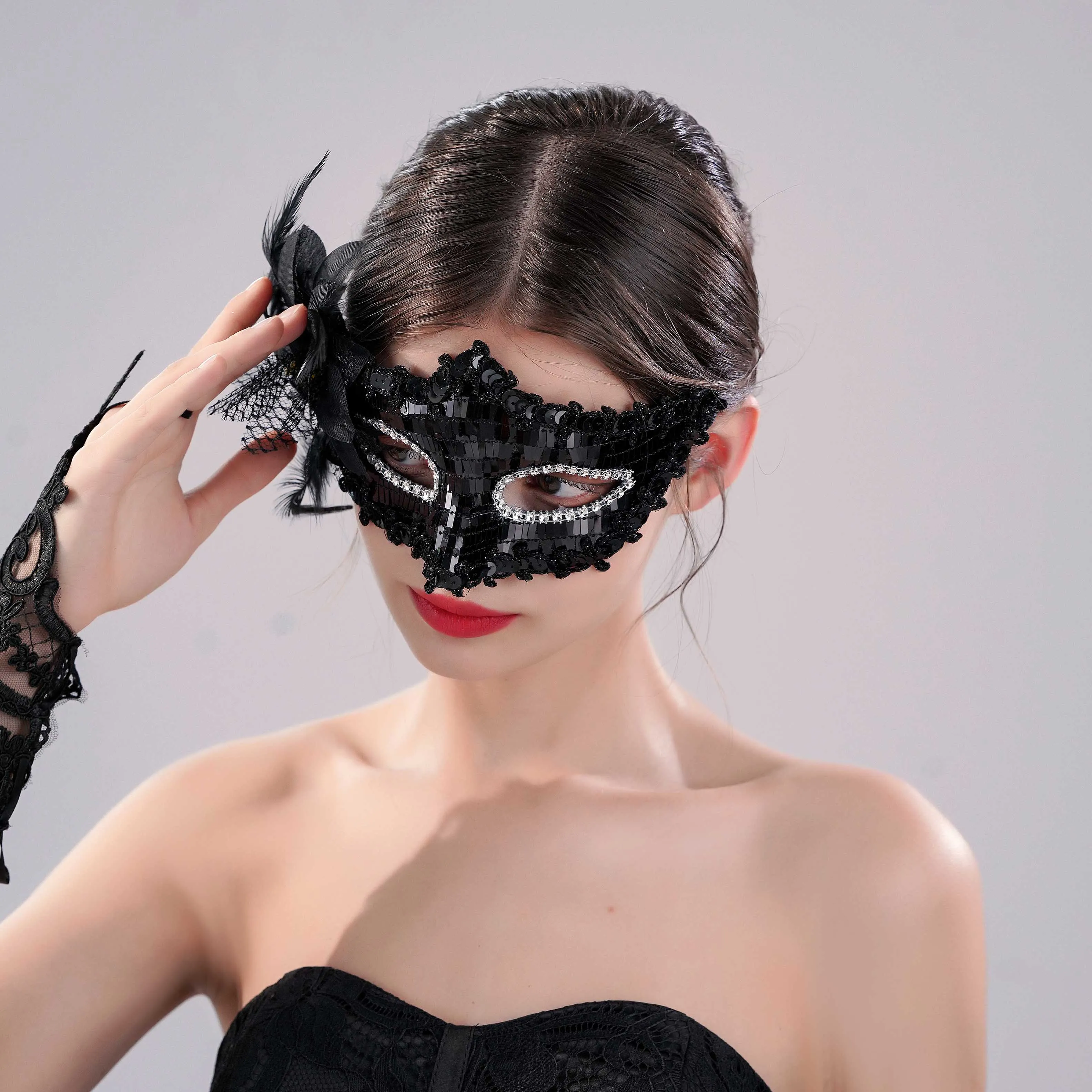 Itacazzo Decorative Props Mysterious & Sexy Ladies\' Masquerade Ball Decorative Mask