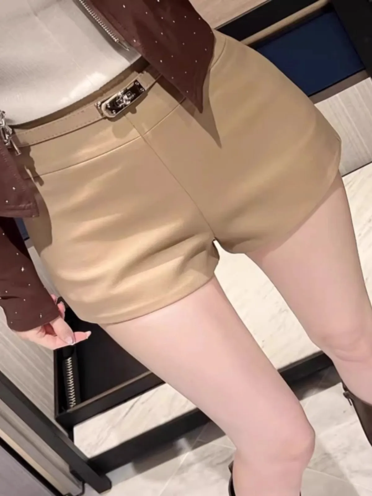 ハイウエストカジュアルバットショーツ女性の秋冬通勤セクシーなタイトな A ラインショーツ韓国スタイルストレートレッグジッパーパンツ