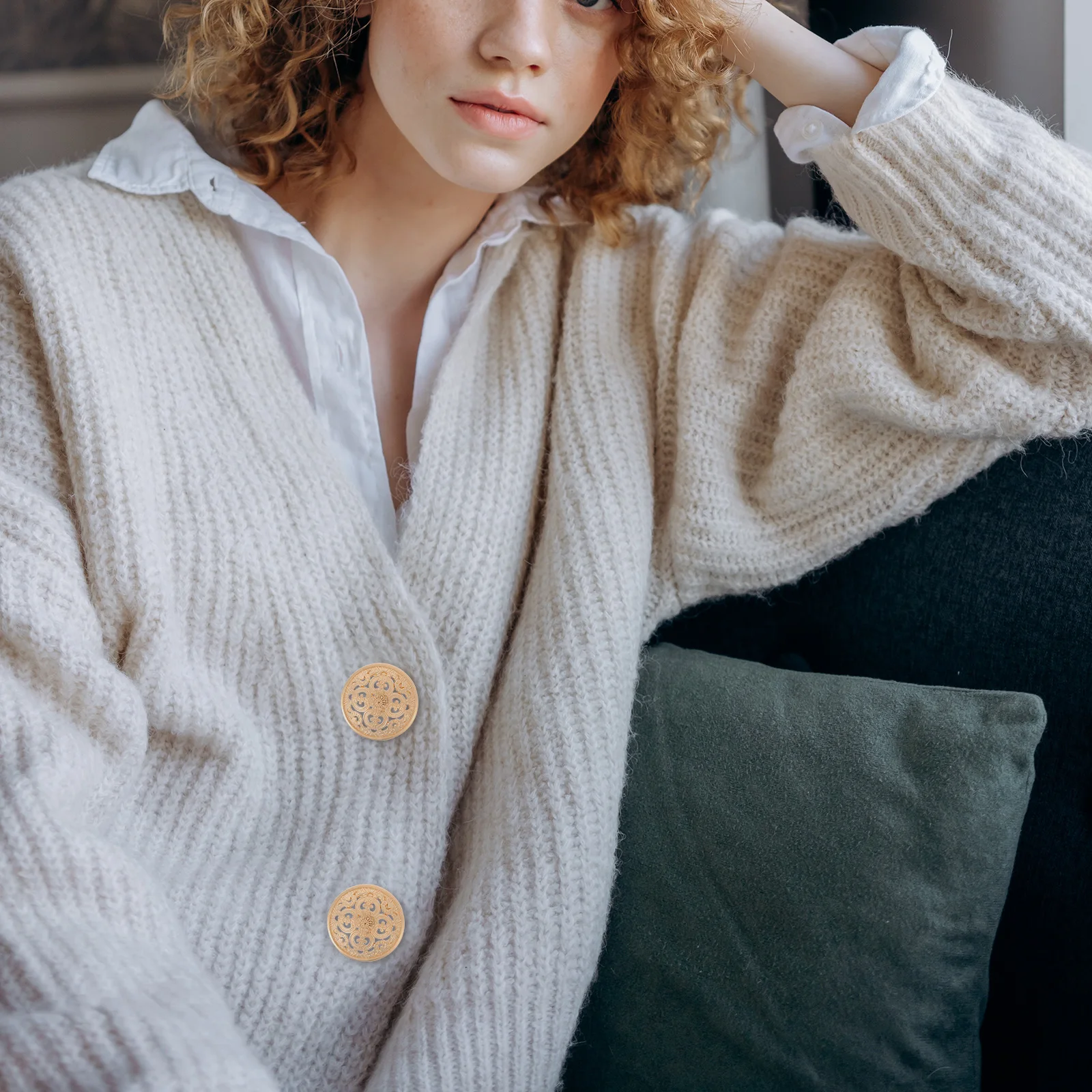 

30Pcs Metal Button Hollow Design Rugged Fastener for Coat Jacket Jeans Sewing DIY Clothes Decoration Light Golden