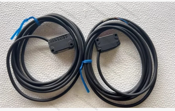 1pcs Photoelectric Switch PZ-G101N