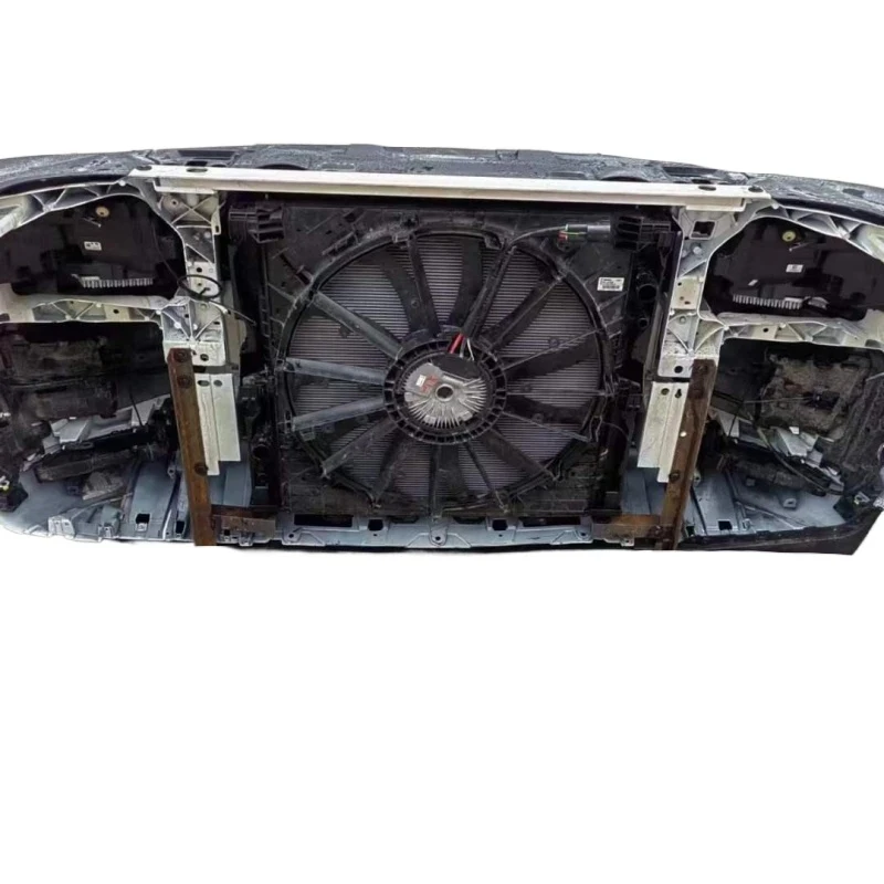 

Б/у комплект обвесов для Range Rover Sport: передний и задний бамперы, пластиковые и алюминиевые детали, улучшенные фары, легкая установка