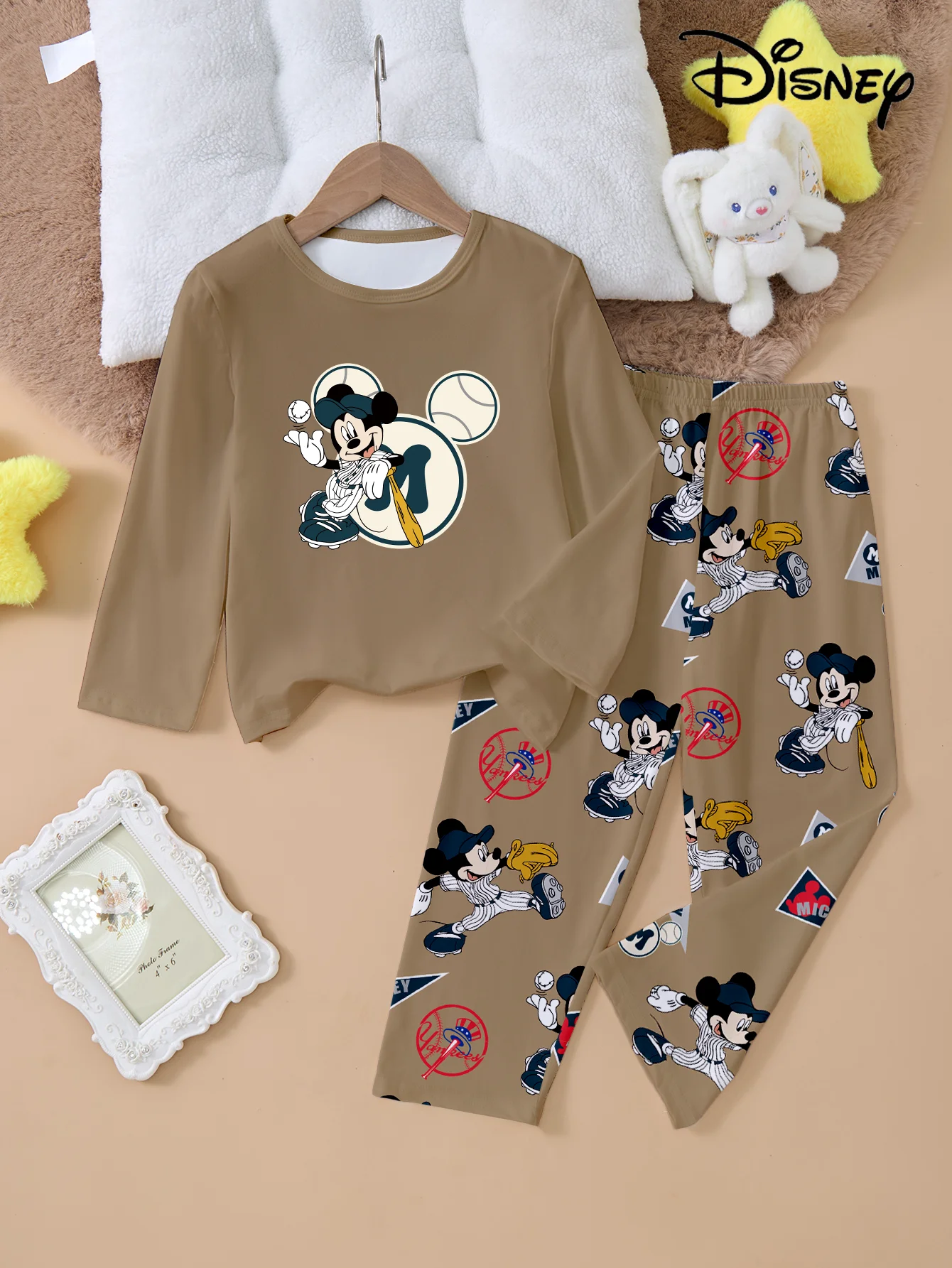 

Комплект из 2 предметов: бейсбольная футболка с длинными рукавами и брюки с милым мультяшным принтом Дисней Микки, детская пижама, домашняя одежда