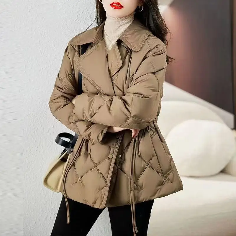 

High End Down Cotton Jacket Women's Winter 2025 New Fashion Waistband Slim Fitting Lightweight Short Jacket Female Parka