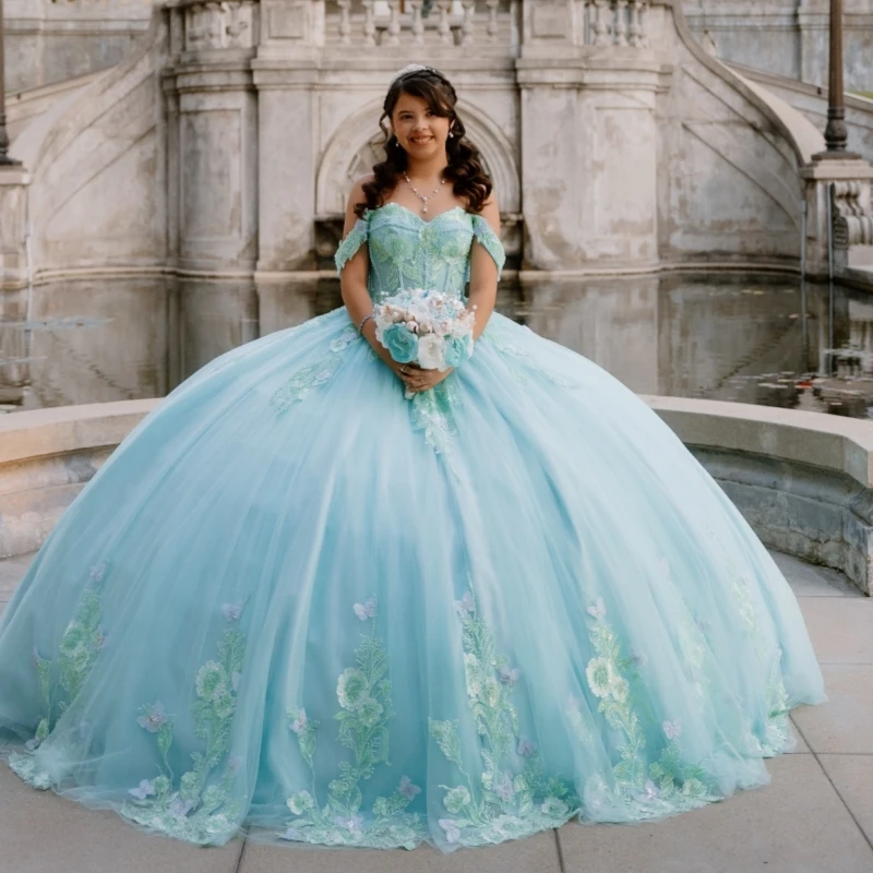 

Light Blue Shiny Ball Gown Quinceanera Dresses Applique Flower Beading Crystal Tull Corset Off Shoulder Sweet 16 Dress Vestidos
