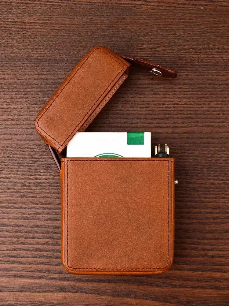 One-piece cigarette case, men's portable high-end cigarette case, vegetable tanned cowhide gift box.