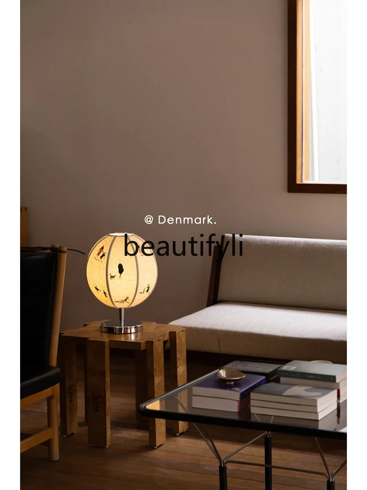 Spherical cotton and linen embroidery desk lamp Bedroom eye protection reading lamp