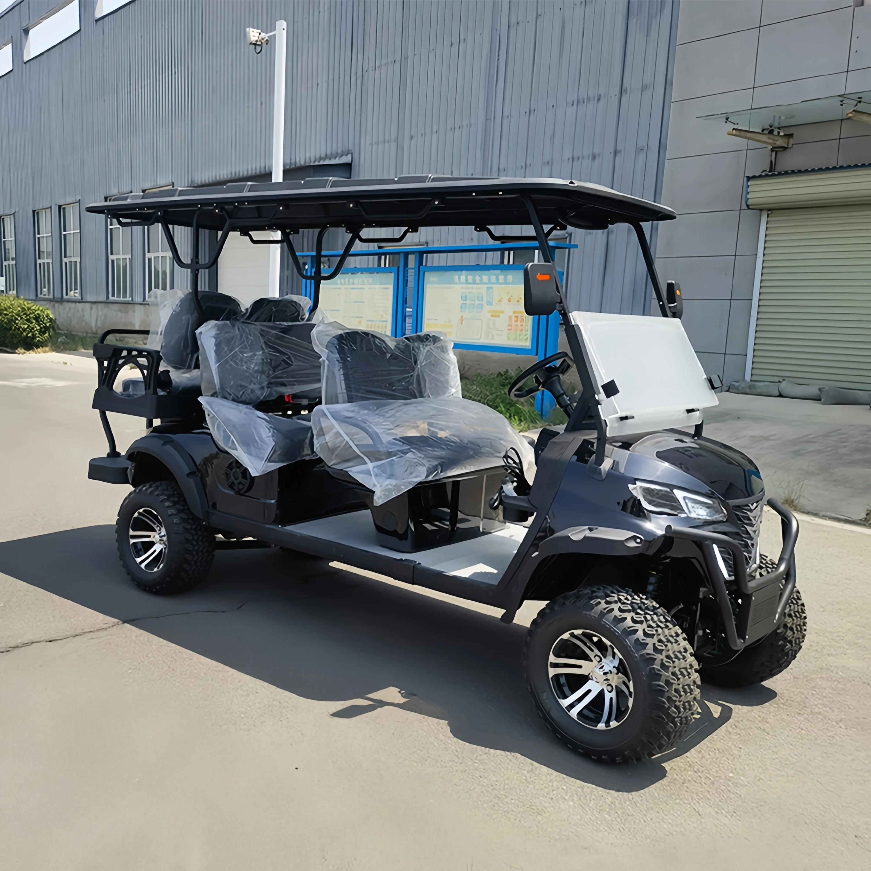 Factory discount price 2/4/6-seater electric golf cart off-road vehicle for sale China Club golf cart electric four-wheel vehicl