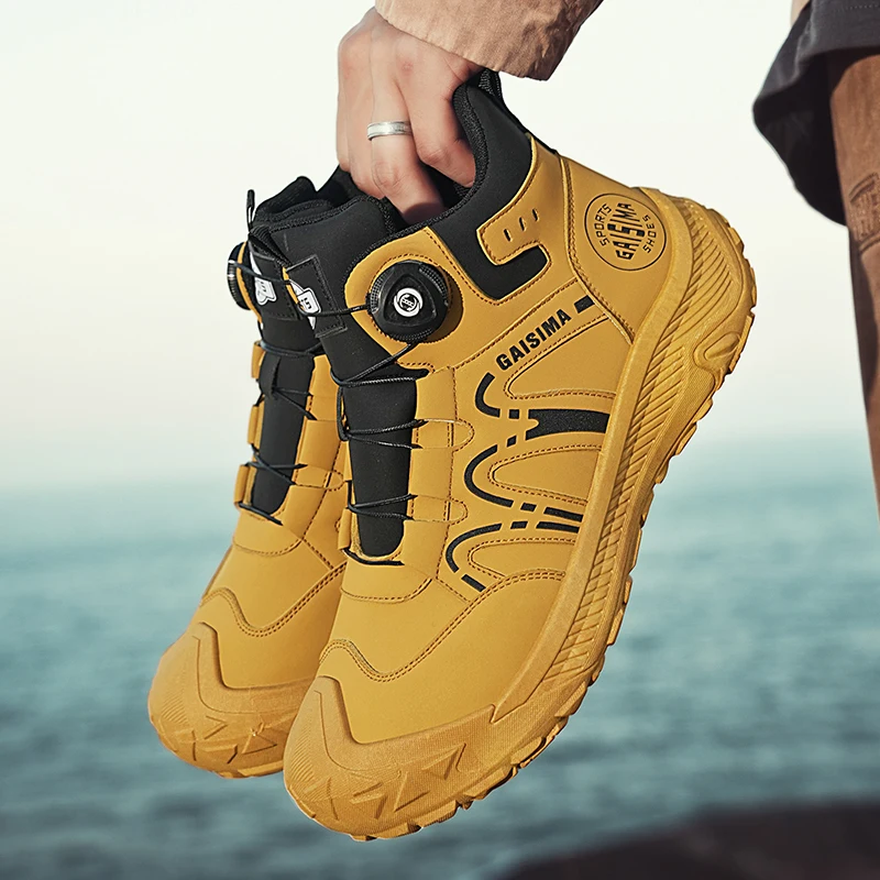 Klassische Herrenstiefel mit hohem Schaft, strapazierfähige Sohle, weiches Obermaterial, klassisch und modisch, geeignet zum Wandern und für Outdoor-Aktivitäten. – Detail 2
