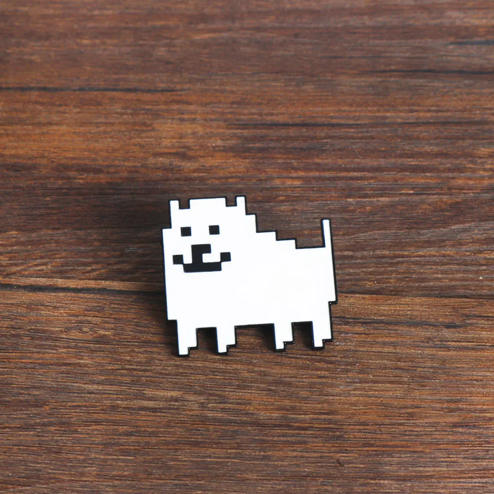 Spiel Undertale Tier Abzeichen Brosche Pins Nette Schwarz/Weiß Pixel Cartoon Hund Und Flowey Form Cosplay Broschen Requisiten Hemd zubehör