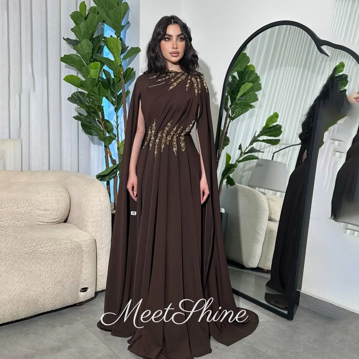 

Dubai Brown A-Line Crystals Evening Dresses with Cape Sleeve Sweep Train Chiffon Prom Dress Saudi Arabia Party Dress Customized