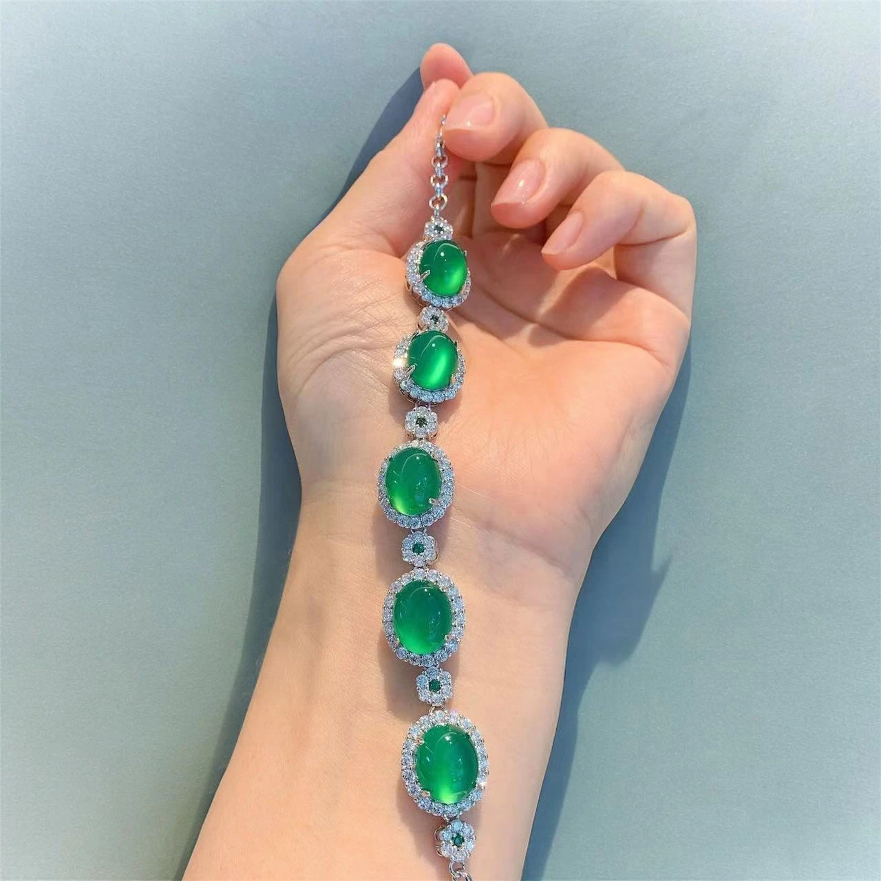 

Chalcedony Emerald Green Charm Evil Eye Luxury s925 Sterling Silver Bracelet Party Jewelry Women Cubic Zirconia High Quality