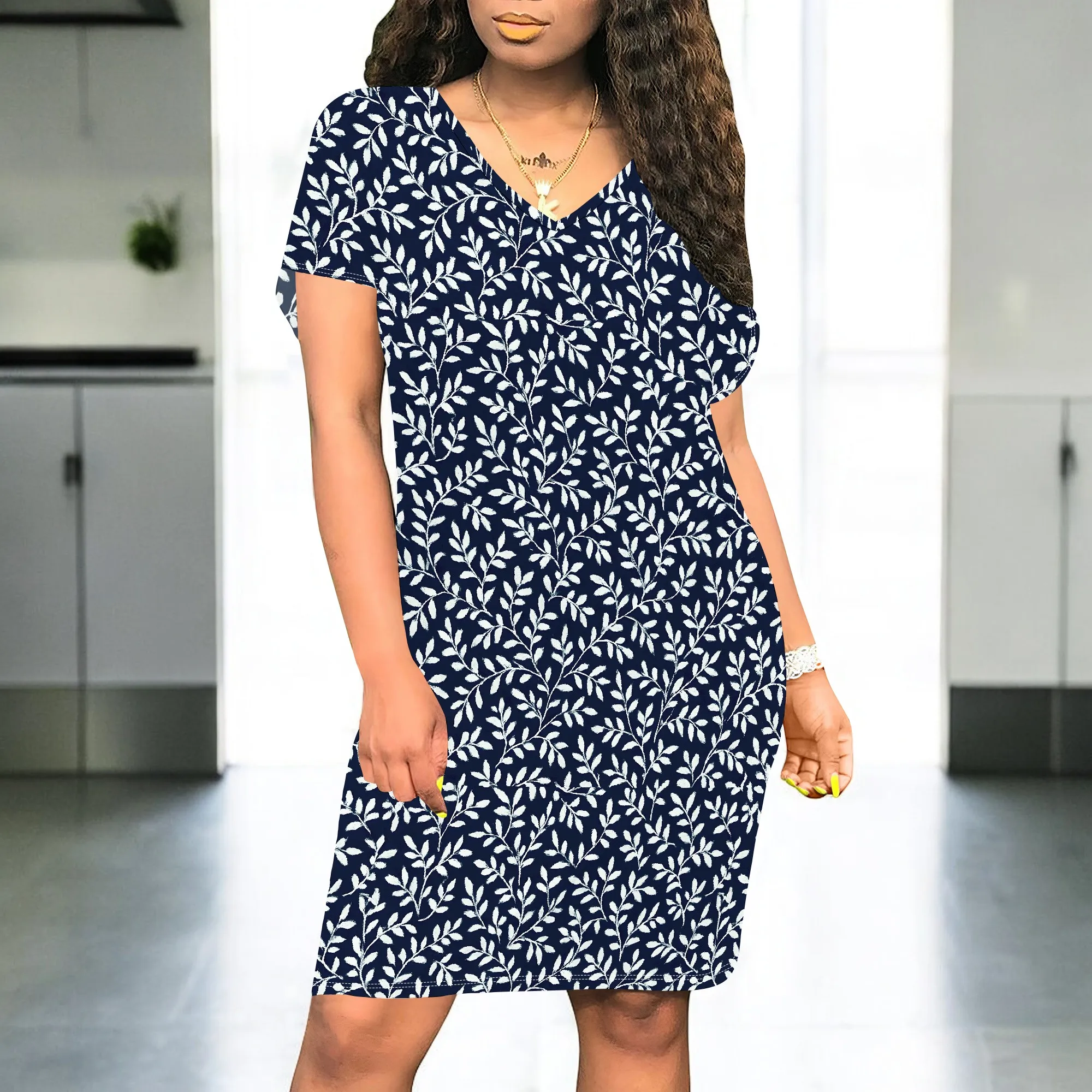 สตรี Sundress ฤดูร้อนดอกไม้แขนสั้น V คอ Midi Dress