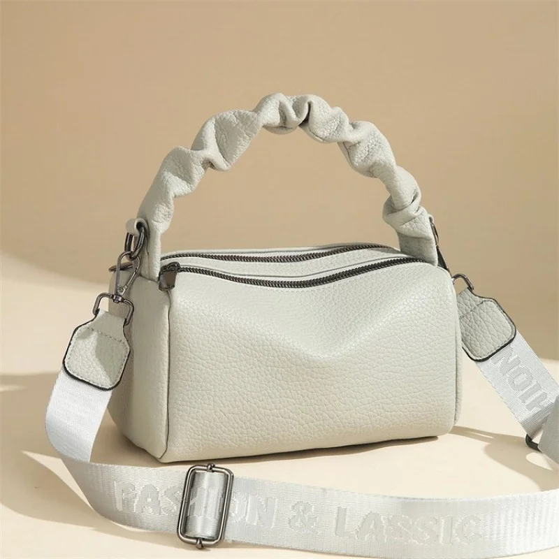 

Women's Handbag Made Of Jaguar-Print Leather Featuring Trendy Paris Spacious Soft Daily Modern Look​