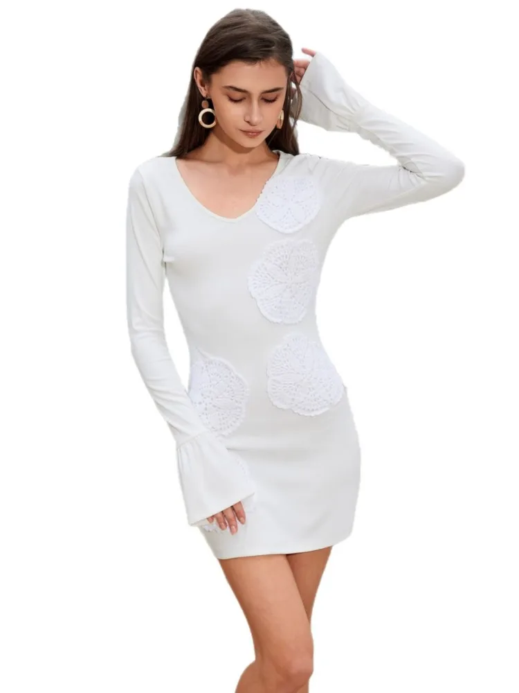 Sexy boho flutuante flores chique com decote em v corte manga sino praia mini vestido 2026 verão feminino beira-mar férias maiô cobrir