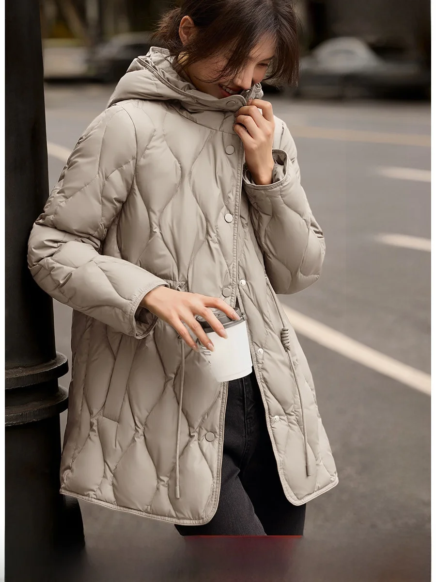 

Slim Fit Lightweight Women's down Jaet XWI Design Comfortable Warmth Straight Cut Long Sve Zipper Closure Hooded Coat