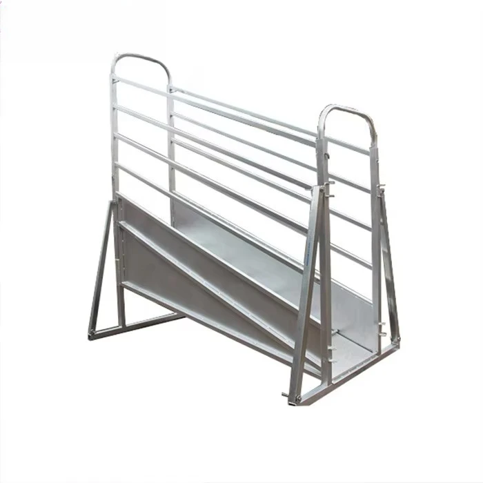 Hot dip galvanized adjustable mobile cow staircase loading ramp