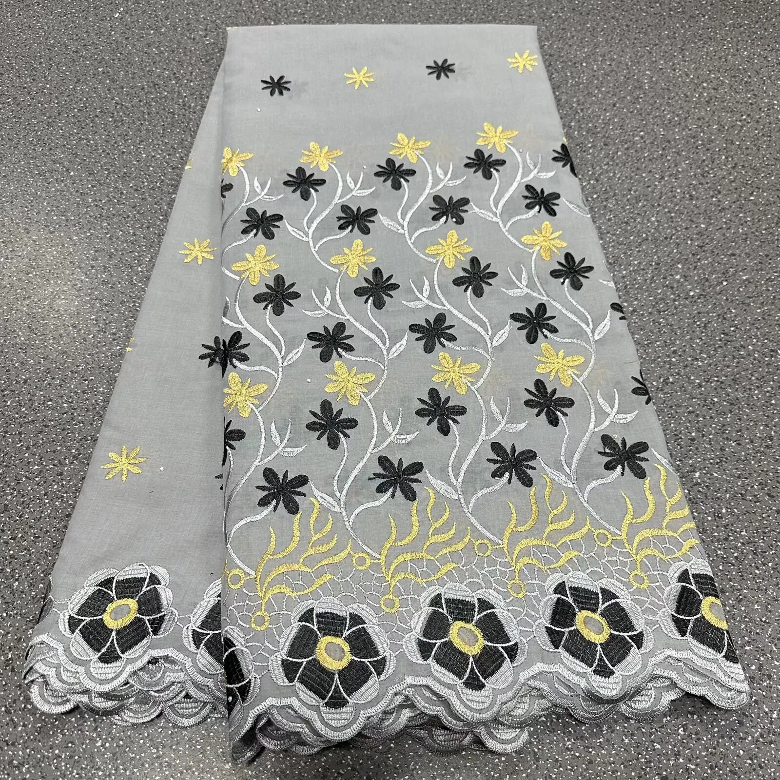 

African Cotton Lace Fabric 2025 High Quality Embroidered Nigerian Swiss Voile Lace Fabric French Materials for Party Dress Women
