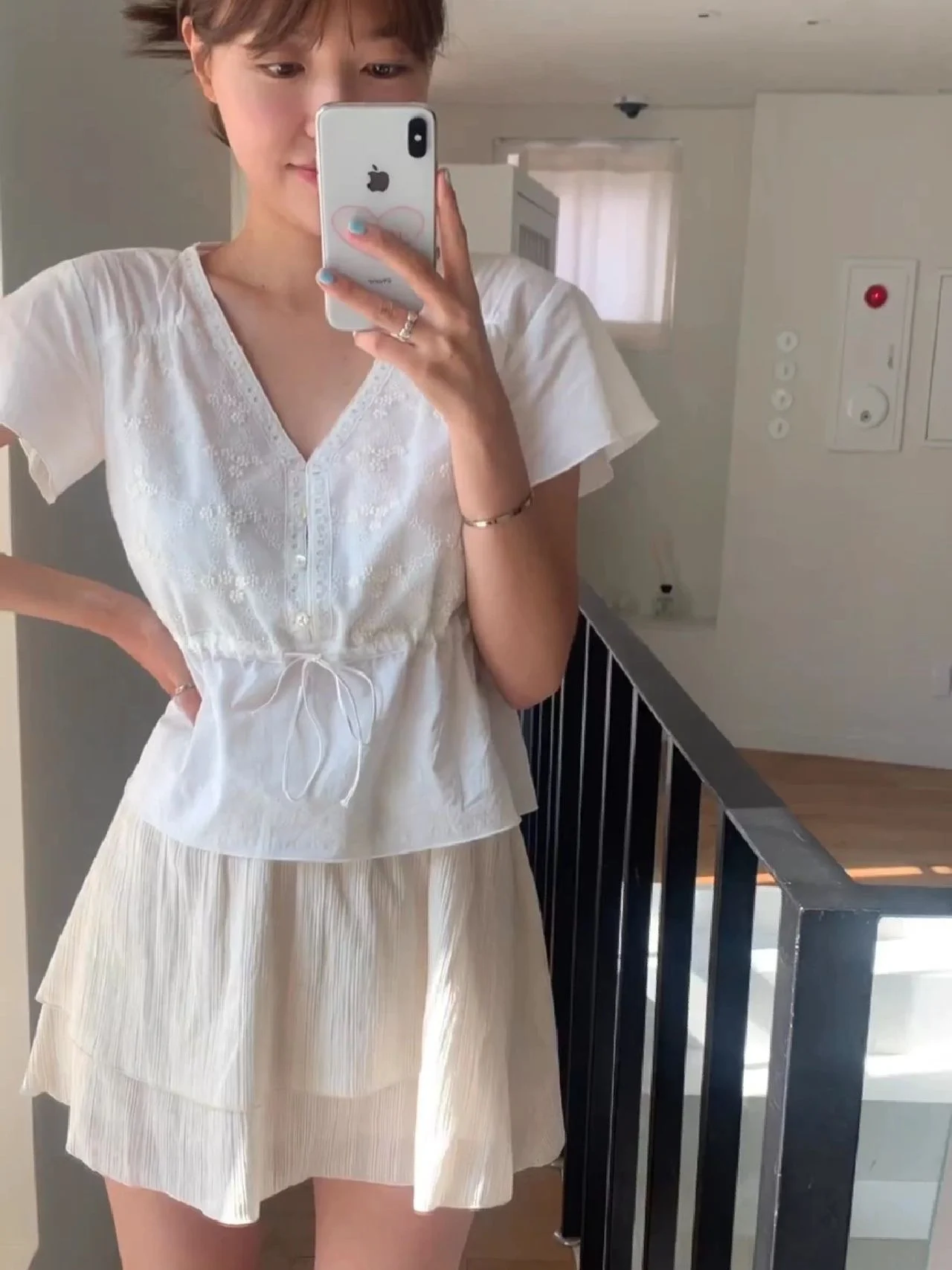 

Double Layer Embroidery Texture ort Skirt Pants V Ne Long Sve Thin Hollow out Design Commute Sle Pure Color Faion