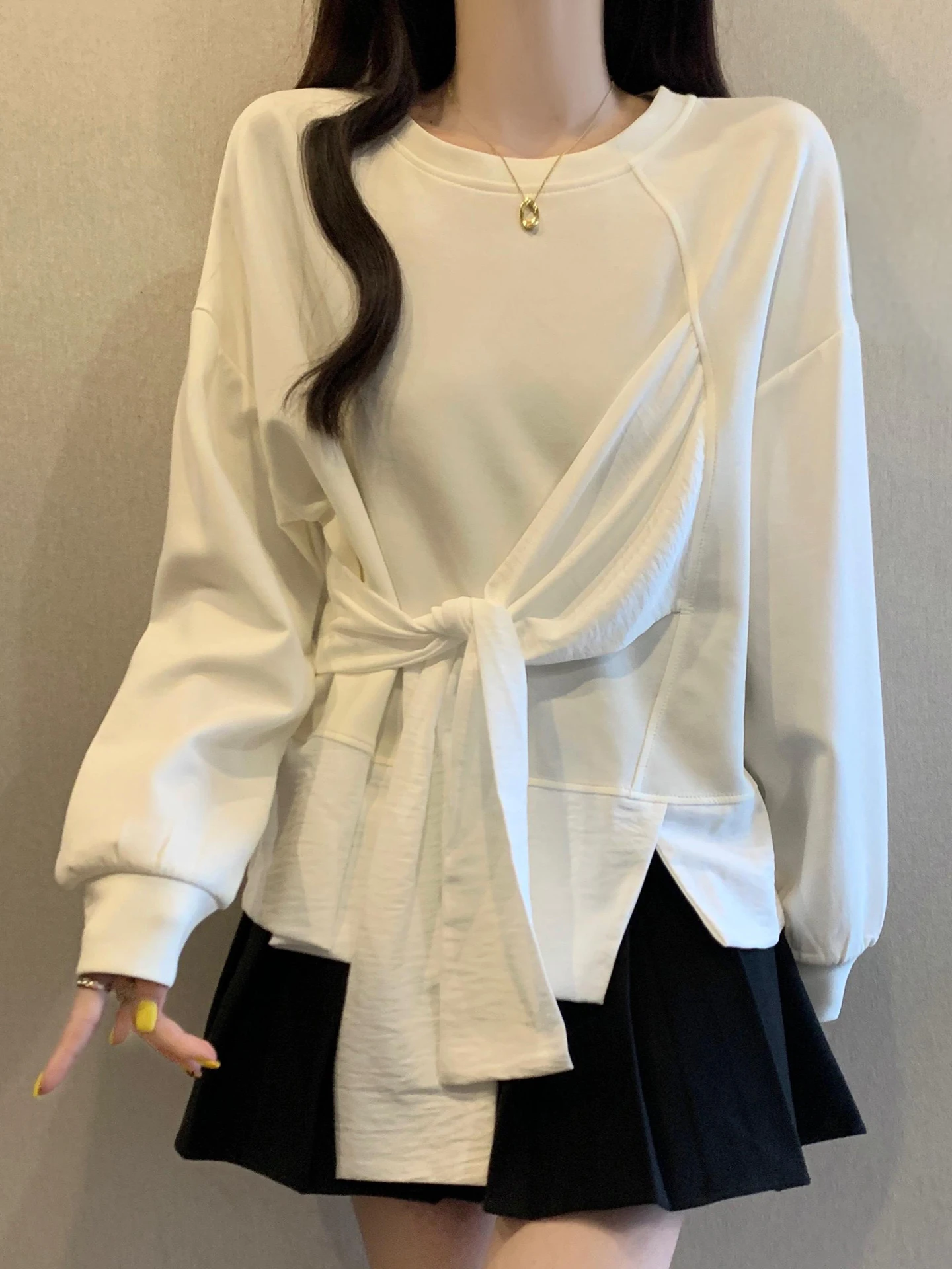

Женская толстовка с длинным рукавом и узлом, весенняя модная модель больших размеров, скрывающая талию, асимметричная, базовая, утягивающая, топ-рубашка